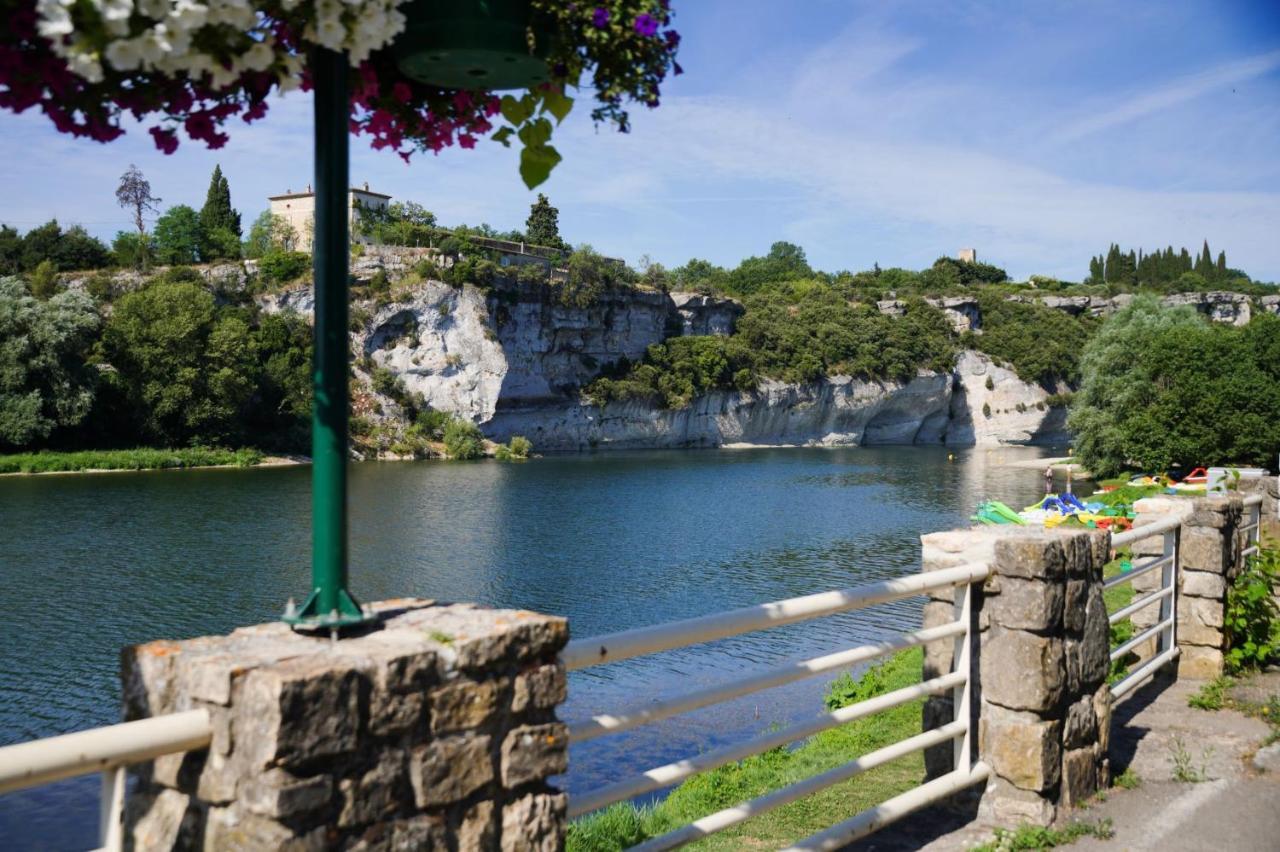 Les Verveines Διαμέρισμα Saint-Martin-dʼArdèche Εξωτερικό φωτογραφία